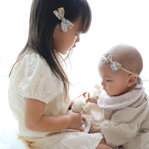 リバティ イエロー 花柄 ヘアバンド】黄 リボン ベビー 赤ちゃん ヘア 