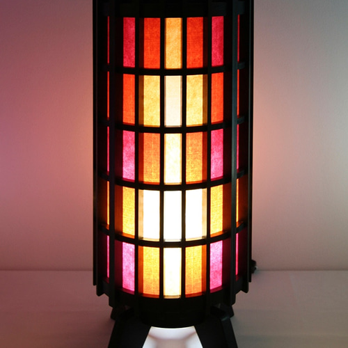 円柱多彩色格子行灯（赤塔） スタンドライト・テーブルランプ Hayashi