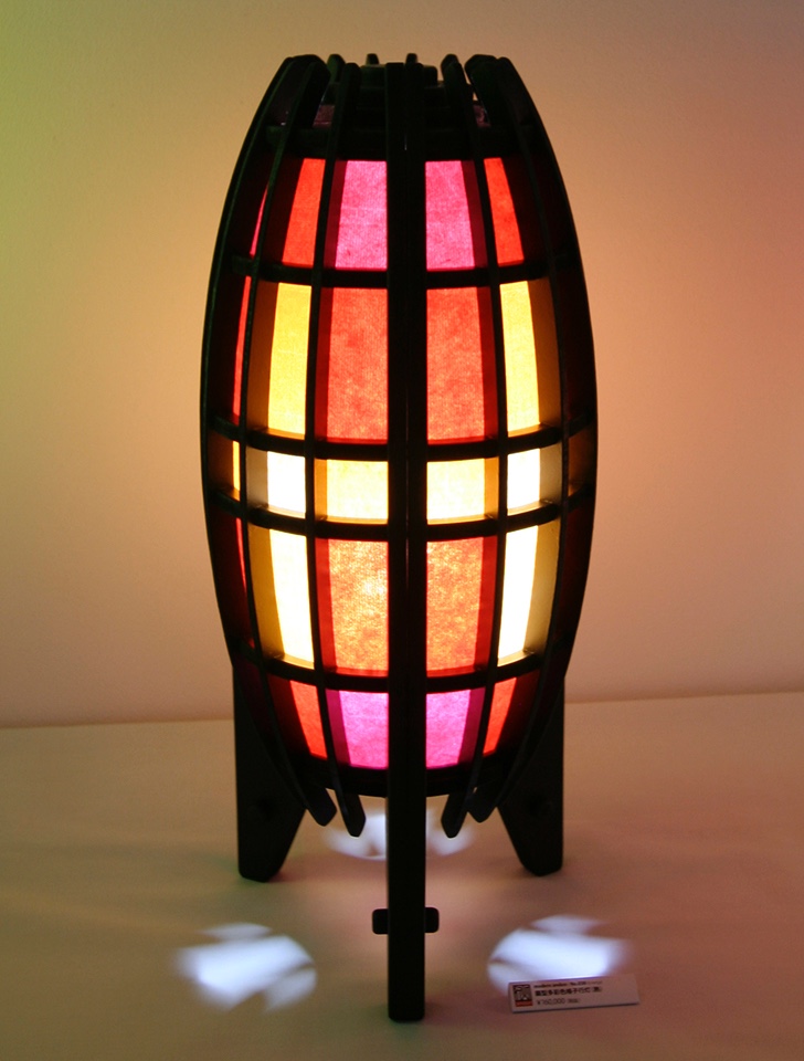 繭型多彩色格子行灯（熱）