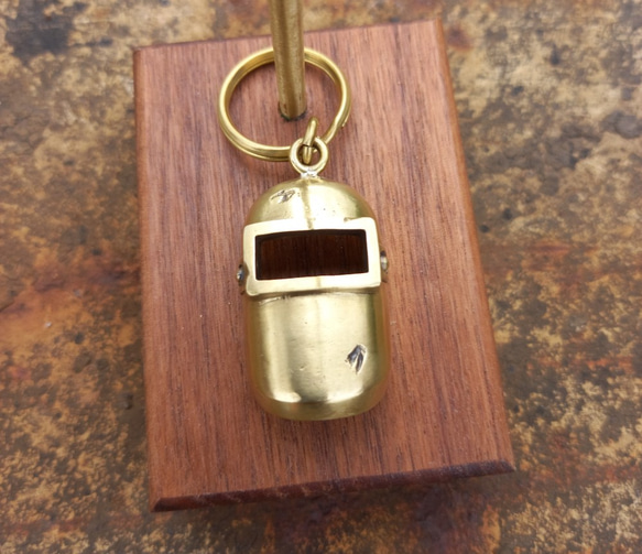 黃銅 電銲面罩鑰匙圈 第8張的照片
