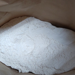 天然酵母食パンと全粒粉食パン、ラウンドパンのお試しセット。北海道産小麦粉使用の安心安全の無添加パンです。贈り物にもどうぞ 4枚目の画像