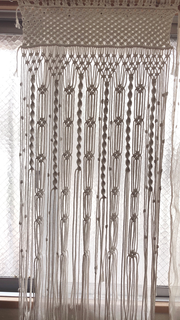 ハンドメイドマクラメ編みカーテン/のれん 2枚目の画像