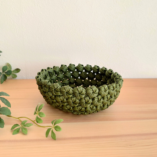 花結び編み❀かご小物入れ［モスグリーン色］エコ クラフトバンド・お
