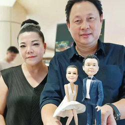 【訂做】3D人像漫畫公仔手辦/結婚禮物/紀念日/情侶男友/女朋友情侶/父母禮物紀念品 第1張的照片