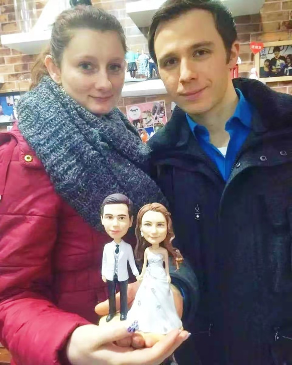 【オーダーメイド】3D肖像画似顔絵人形 フィギュア/結婚祝い・周年記念日/カップル 彼氏彼女 夫婦/両親贈呈品 記念品 1枚目の画像