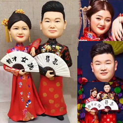 【訂做】3D人像漫畫公仔手辦/結婚禮物/紀念日/情侶男友/女朋友情侶/父母禮物紀念品 第1張的照片