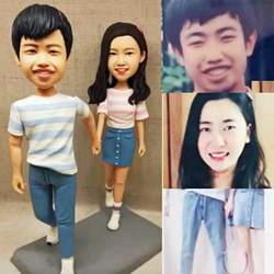 【訂做】3D人像漫畫公仔手辦/結婚禮物/紀念日/情侶男友/女朋友情侶/父母禮物紀念品 第1張的照片