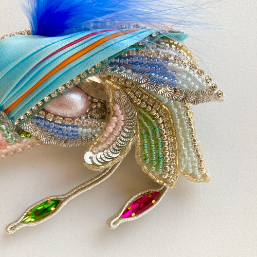 【希望者のみラッピング無料】 オートクチュールビーズ刺繍fishブローチ アクセサリー
