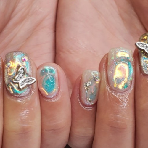 うるうるネイル 氷ネイル キラキラネイル 個性的 冬ネイル ネイル