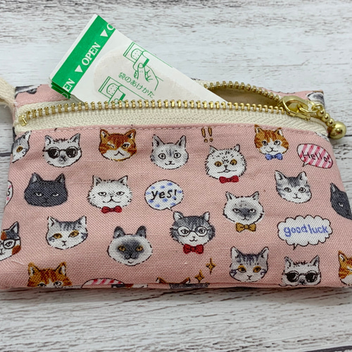にゃんこのミニミニポーチ】絆創膏入れ 小銭入れ 10cm×8cm 猫柄 ポーチ