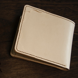 【セール】国産ヌメ革　手縫い二つ折り財布 2枚目の画像