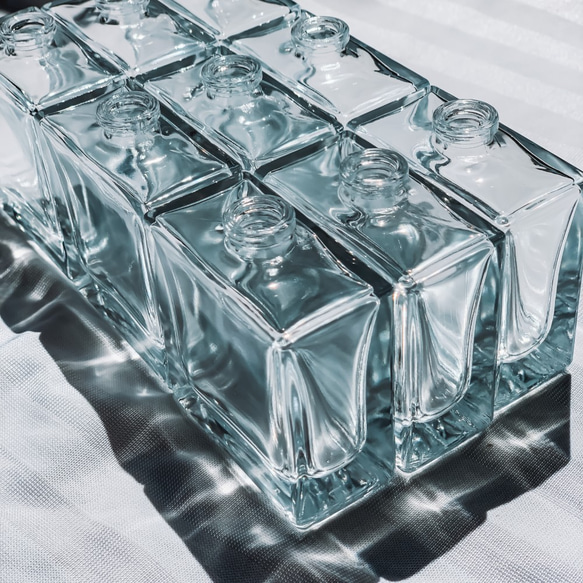 【Initium】- 40ml - アロマミスト | フランス製高級ガラスボトル | シトラス | 集中力 6枚目の画像