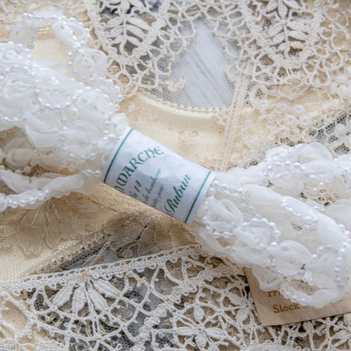 くしゅくしゅリボン スズラン白 リボン・テープ LES LIENS 通販  