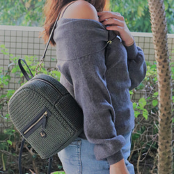 URBAN STYLE – Zip Backpack 拉鍊小背包, 聚脂纖維繩鈎織, 皮手挽及肩帶 第1張的照片