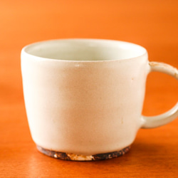 白釉マグカップ（ショート） 2枚目の画像