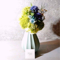 【再販】初夏のフラワー ギフト プレゼント”カーネーションの小さな花束と小さな花瓶のセット”アクアブルー 2枚目の画像