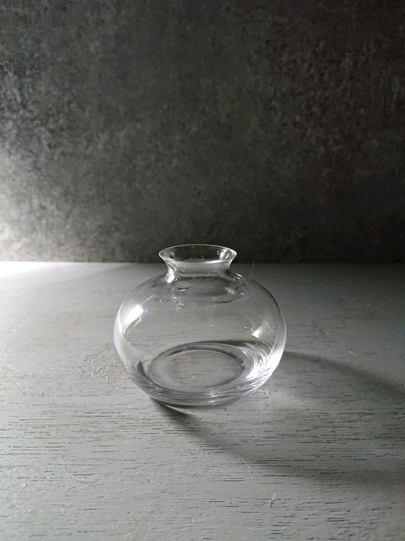 ”rindate -small-glass‐flower vase"　輪立(りんだて)-スモール・ガラス花瓶　一輪挿し 4枚目の画像