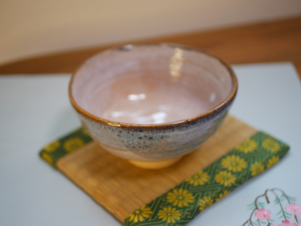 (新品) 信楽焼 抹茶茶碗 ~銀細工~ (新品) 信楽焼 抹茶茶碗 ~銀細工~