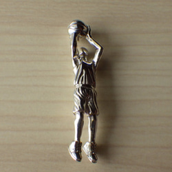 バスケットボールプレーヤーのペンダント 4枚目の画像