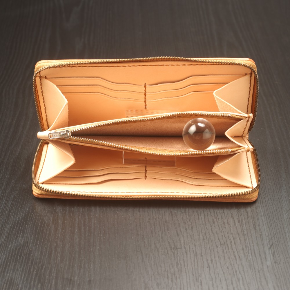 シェリダンカービング　ラウンドファスナーウォレット