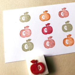 ちょっとした隙間に♡ミニりんご【消しゴムはんこ】 はんこ・スタンプ