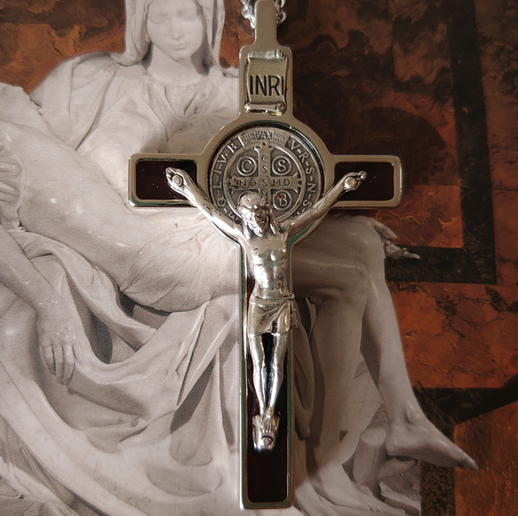 大きめ聖ベネディクトの十字架 御守りロザリオネックレス お守りペンダント 8枚目の画像