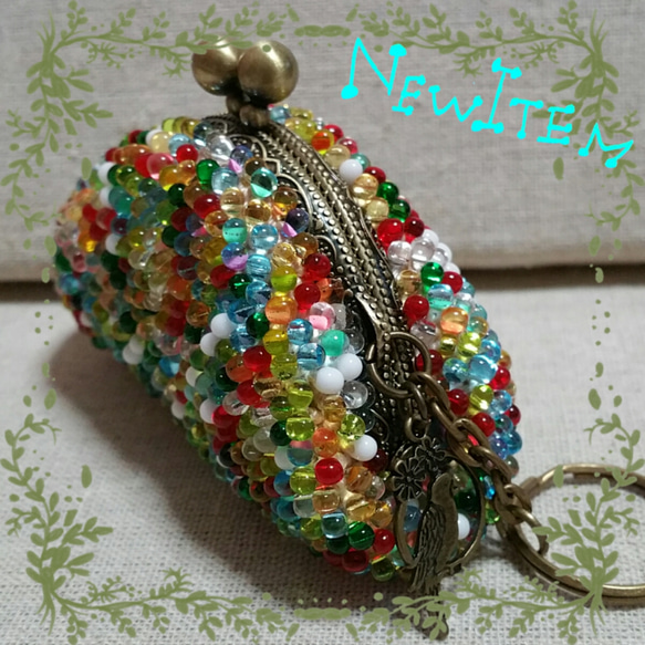 jin様ご注文品》ぷちぷちビーズ編みのがま口財布(カラフル) がま口 月  