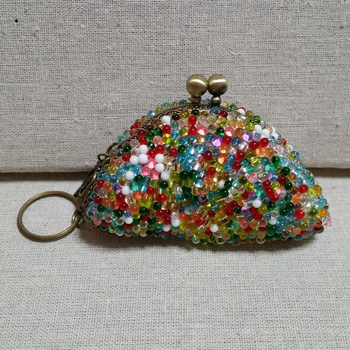 jin様ご注文品》ぷちぷちビーズ編みのがま口財布(カラフル) がま口 月  