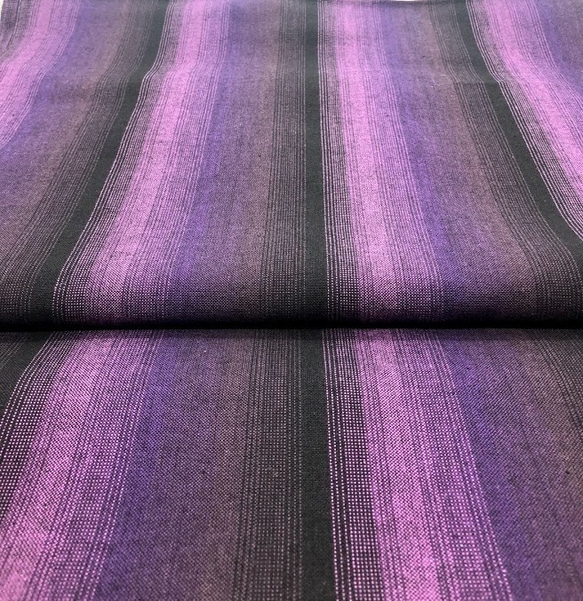 4垂直模糊條紋20/1紫色 第3張的照片