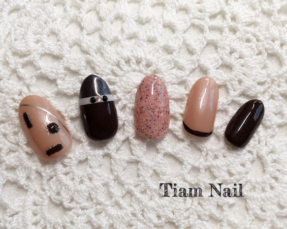 こげ茶に砂糖 甘辛ネイルチップ♡Tiam nail♡ 1枚目の画像