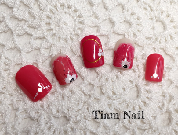 大人女性の花ネイルチップ 赤♡Tiam nail♡ 2枚目の画像