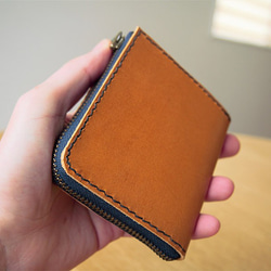 L字ファスナーの小型財布 2枚目の画像