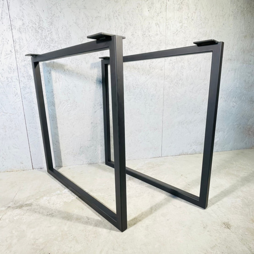 【中古】インダストリアルなテーブル脚 デスク　机の脚 アイアン 鉄脚 家具リメイク用 インテリアDIYパーツ アイアン家具 脚のみ ダイニングテーブル テーブル デスク DIY用