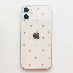 キラリと輝くスマホケース⭐︎..*スワロフスキー クリスタルカラー クリアケース シンプル ドット柄 iPhoneケース 2枚目の画像