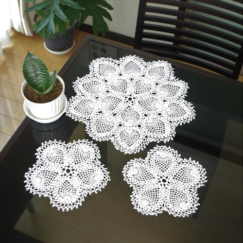 ☆レース編み ドイリー 白色 約37cm（サイズ違い対応可） その他