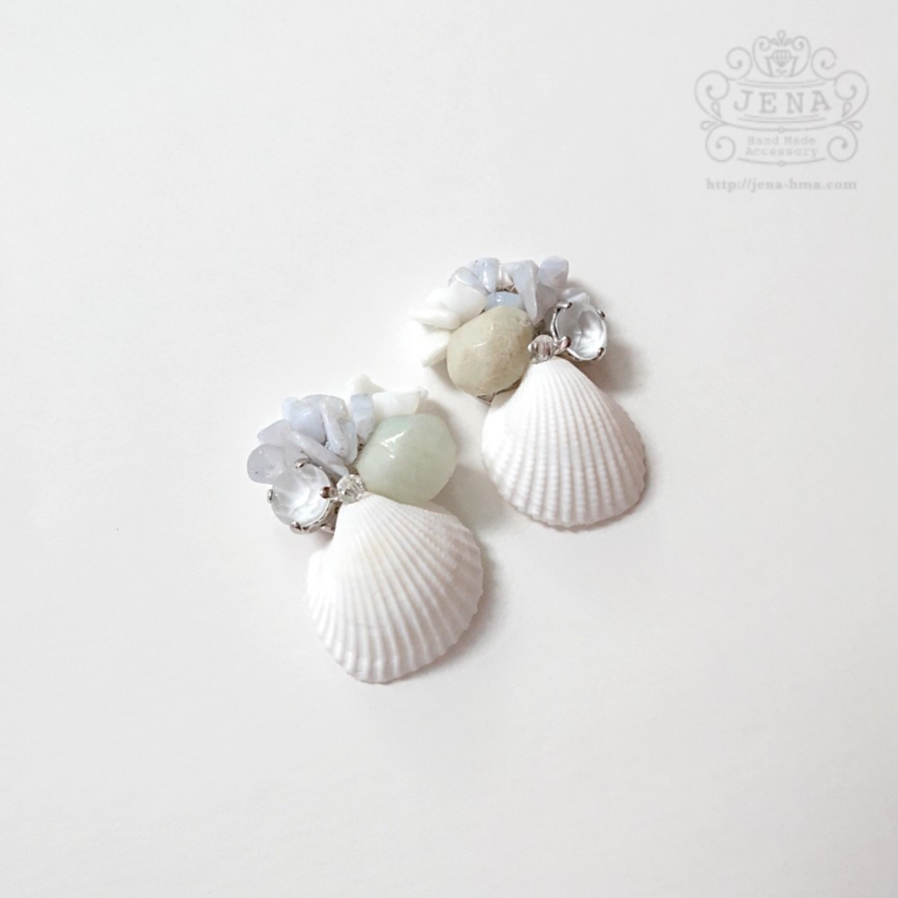 SUMMER DRESS SHELL イヤリング＆ピアス【PALE BLUE】