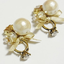 ♡Anniversary送料無料♡　earrings of ring 【ゴールデンシャドウ】 1枚目の画像