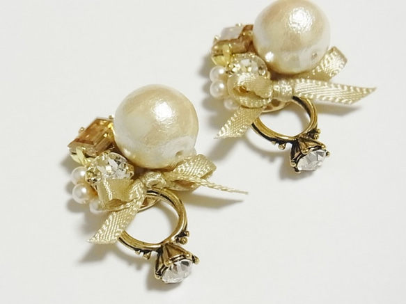 ♡Anniversary送料無料♡　earrings of ring 【ゴールデンシャドウ】 1枚目の画像