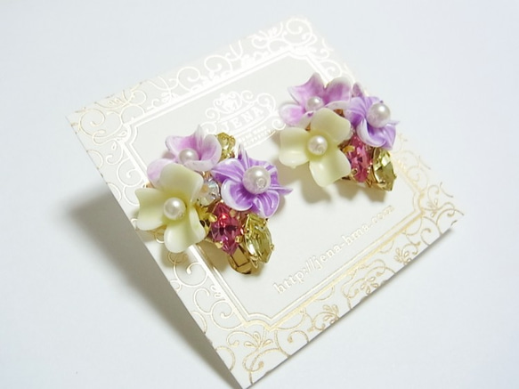 ♡NEW♡ 3Colors Flower Bijou 　イヤリング／ピアス 2枚目の画像