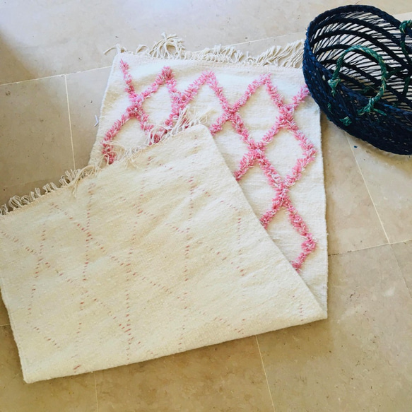 キリム　優しい母のようなぬくもり　ルケフ57 