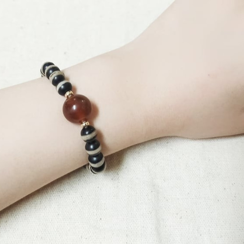 平穏に過ごしたいあなたに┃カーネリアン・薬師天珠 ブレスレット