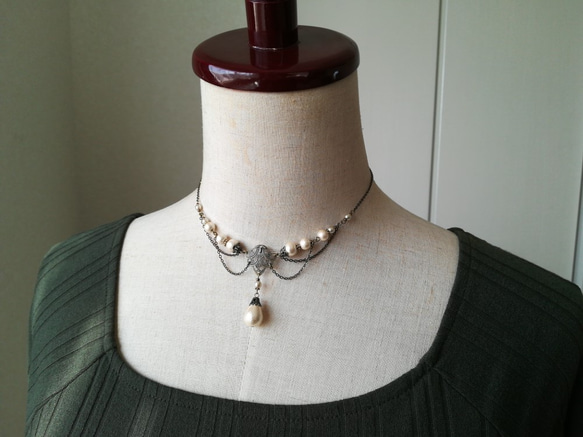 コットンパールのレースデザインチェーンネックレス 5枚目の画像