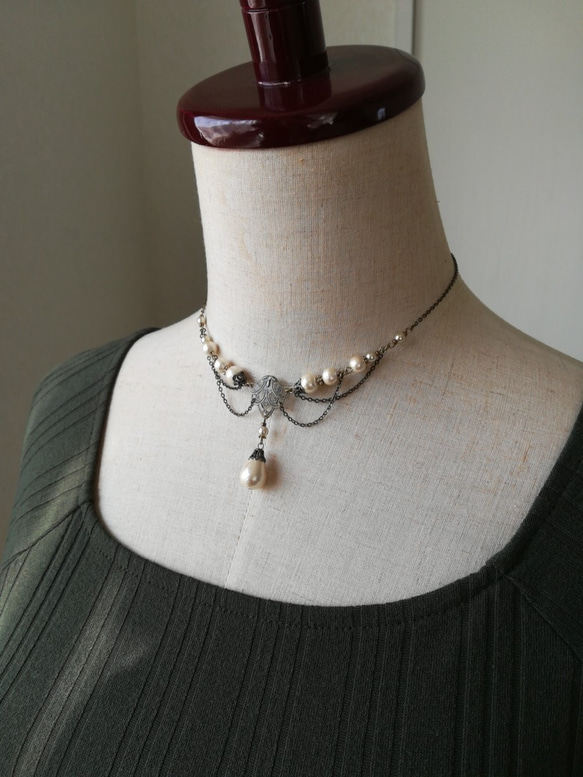 コットンパールのレースデザインチェーンネックレス 3枚目の画像