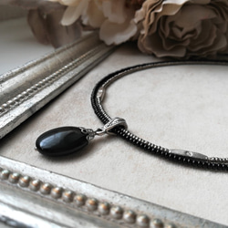 ブラックオニキスの二連チョーカーネックレス（マグネット留め金具に変更可能です） 2枚目の画像
