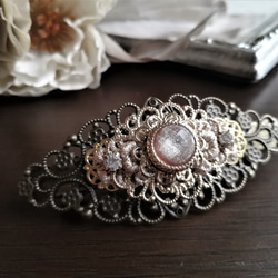 シャンパン色カボションと透かしパーツのバレッタ 5枚目の画像