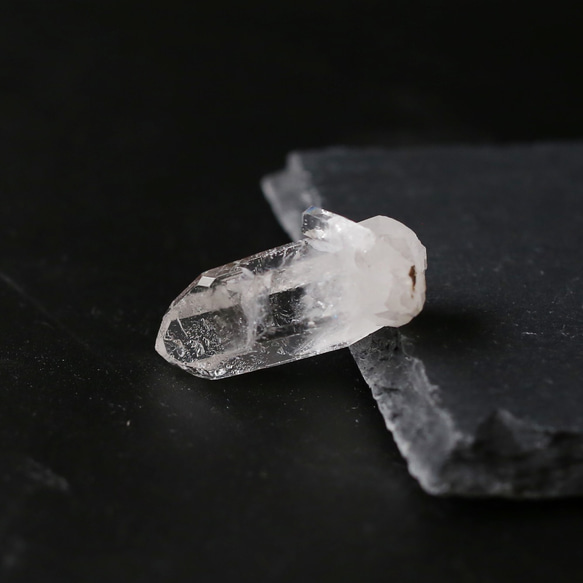 タイムリンク付 トマスゴンサガ産クォーツポイント 水晶 原石 高品質 2枚目の画像