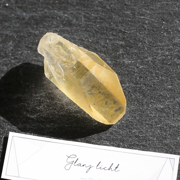 希少原石 グラウンディング付き ゴールデンヒーラー トマス産 浄化  水晶 原石 2枚目の画像