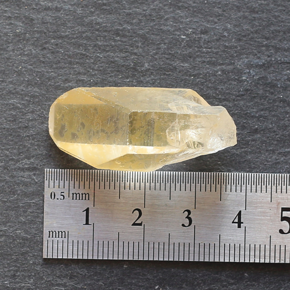 希少原石 グラウンディング付き ゴールデンヒーラー トマス産 浄化  水晶 原石 9枚目の画像