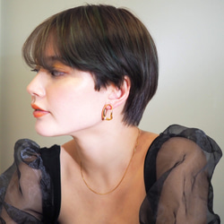 スキンジュエリー　oval twisted earrings 2枚目の画像