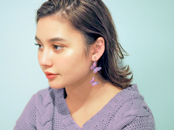 Light Purple Butterfly Earrings,asymmetry/Pierced or clip-on 第3張的照片